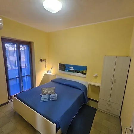Casa *